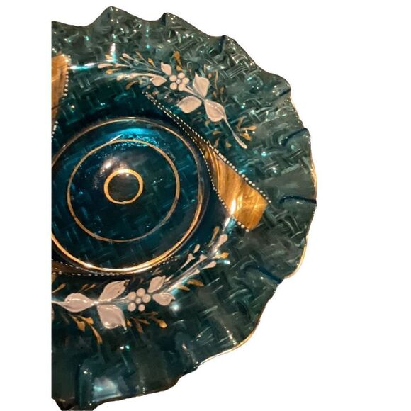 Victorian Blue Ruffled Dish  - Picture 5 of 8